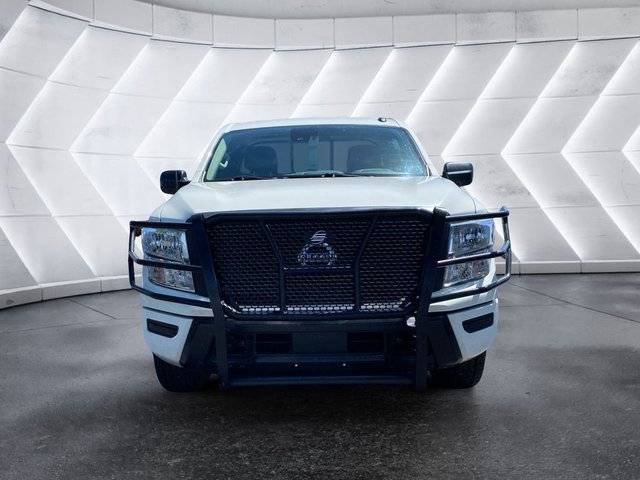 2021 Nissan Titan S RWD photo