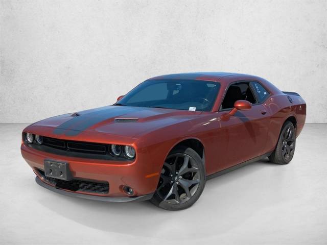 2020 Dodge Challenger SXT RWD photo