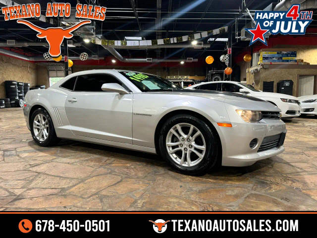 2015 Chevrolet Camaro LS RWD photo