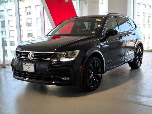 2020 Volkswagen Tiguan SE R-Line Black AWD photo