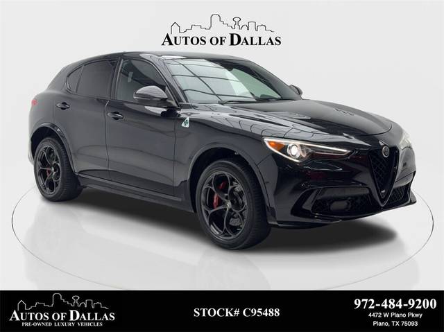 2020 Alfa Romeo Stelvio Quadrifoglio AWD photo
