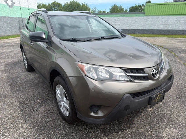 2015 Toyota RAV4 LE AWD photo