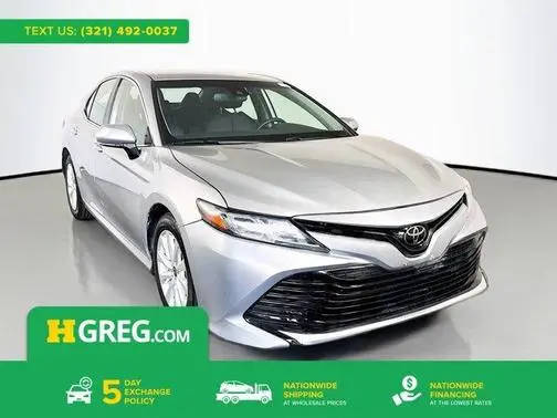 2020 Toyota Camry LE FWD photo