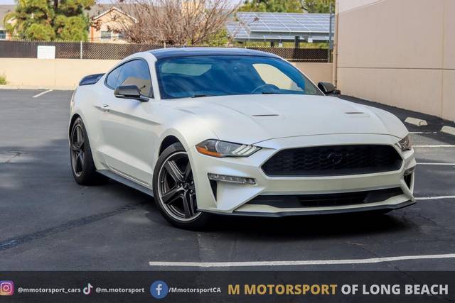 2020 Ford Mustang EcoBoost RWD photo