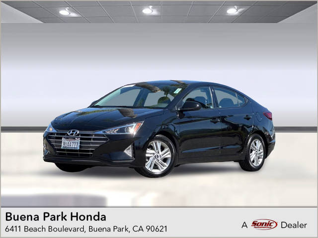 2020 Hyundai Elantra SEL FWD photo