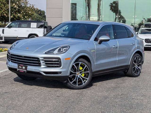 2020 Porsche Cayenne E-Hybrid AWD photo