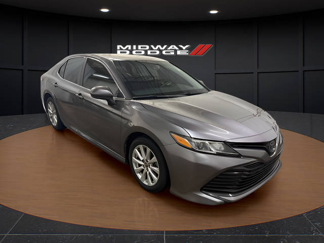 2020 Toyota Camry LE FWD photo