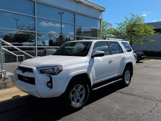 2020 Toyota 4Runner SR5 4WD photo