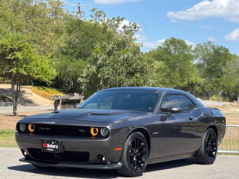 2020 Dodge Challenger R/T 50th Ann. RWD photo