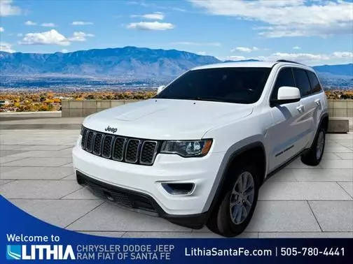 2021 Jeep Grand Cherokee Laredo E 4WD photo