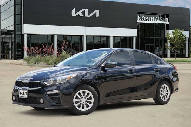 2021 Kia Forte FE FWD photo