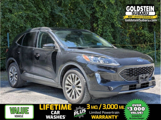 2020 Ford Escape Titanium AWD photo