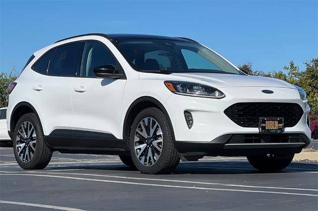 2020 Ford Escape SE Sport Hybrid AWD photo