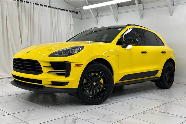 2020 Porsche Macan S AWD photo