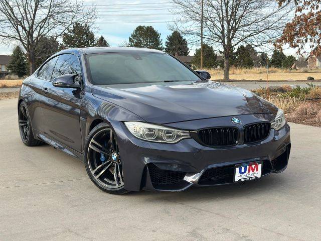 2015 BMW M4 RWD photo