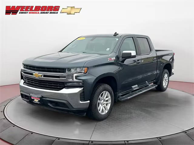 2021 Chevrolet Silverado 1500 LT 4WD photo