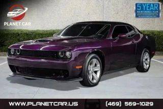 2020 Dodge Challenger SXT RWD photo