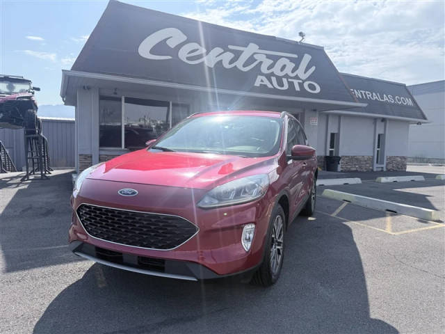 2020 Ford Escape SEL AWD photo