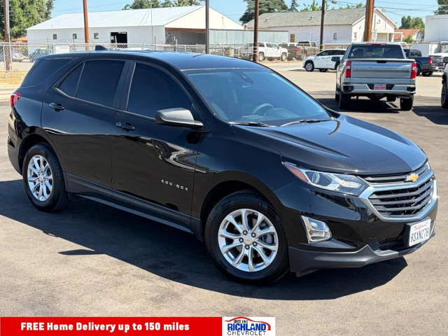 2020 Chevrolet Equinox LS FWD photo