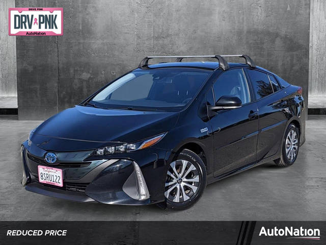 2021 Toyota Prius Prime LE FWD photo