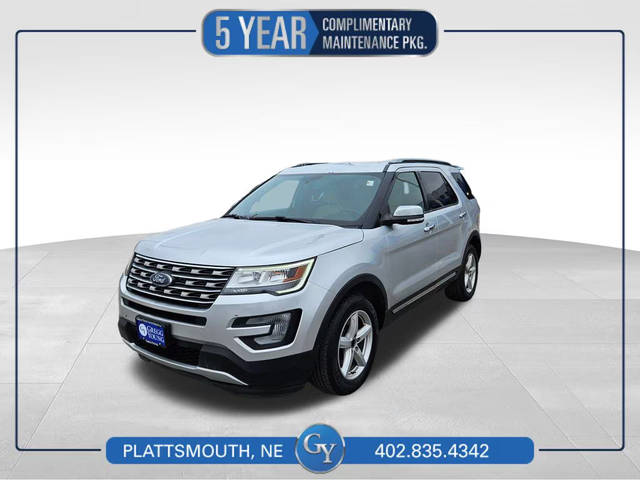 2017 Ford Explorer XLT 4WD photo