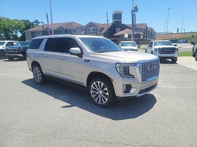 2021 GMC Yukon XL Denali RWD photo