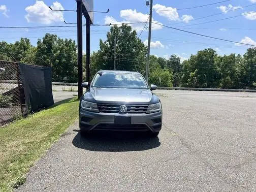2020 Volkswagen Tiguan SE AWD photo