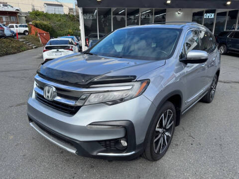 2021 Honda Pilot Touring 8-Passenger AWD photo