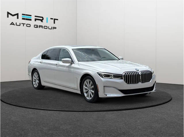 2021 BMW 7 Series 740i RWD photo