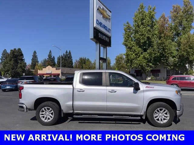 2021 Chevrolet Silverado 1500 RST 4WD photo