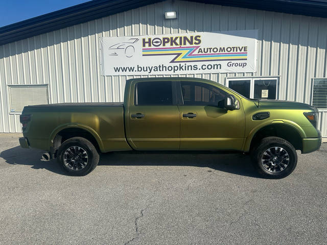 2016 Nissan Titan XD S 4WD photo