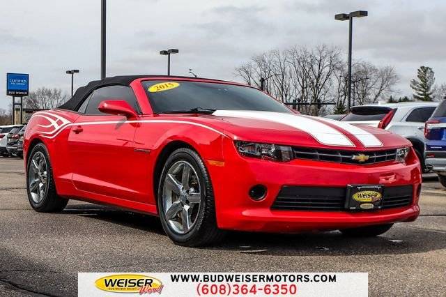 2015 Chevrolet Camaro LT RWD photo