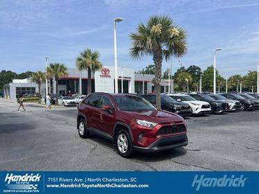 2021 Toyota RAV4 XLE FWD photo