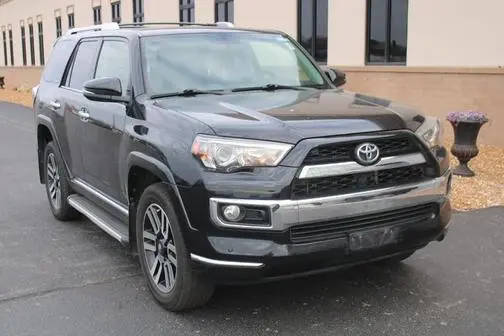 2018 Toyota 4Runner Limited 4WD photo