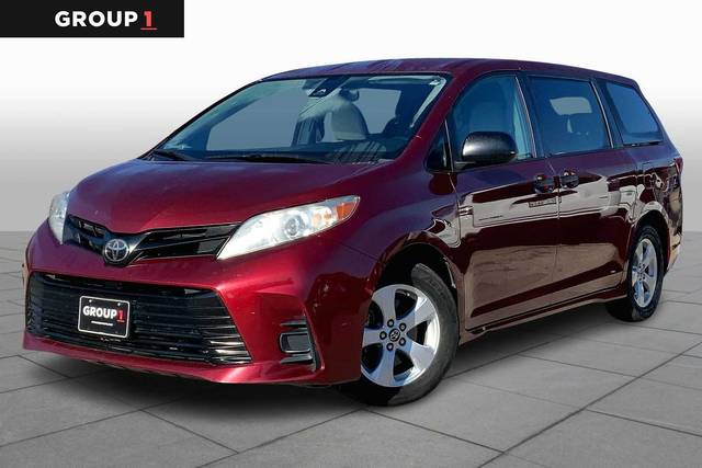 2018 Toyota Sienna L FWD photo