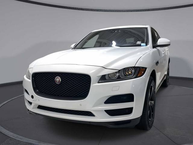 2020 Jaguar F-Pace 25t Premium AWD photo