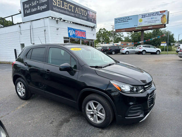 2021 Chevrolet Trax LS FWD photo