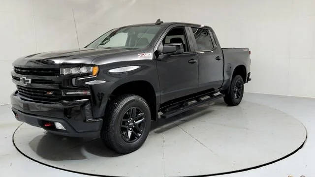 2021 Chevrolet Silverado 1500 LT Trail Boss 4WD photo
