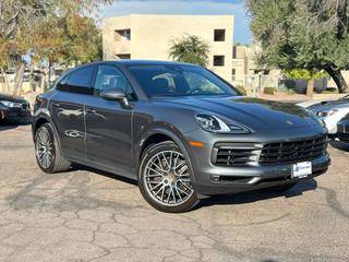 2021 Porsche Cayenne Coupe  AWD photo