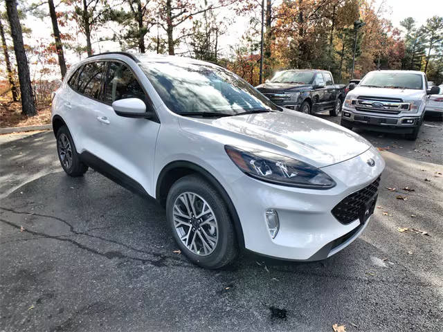 2020 Ford Escape SEL AWD photo