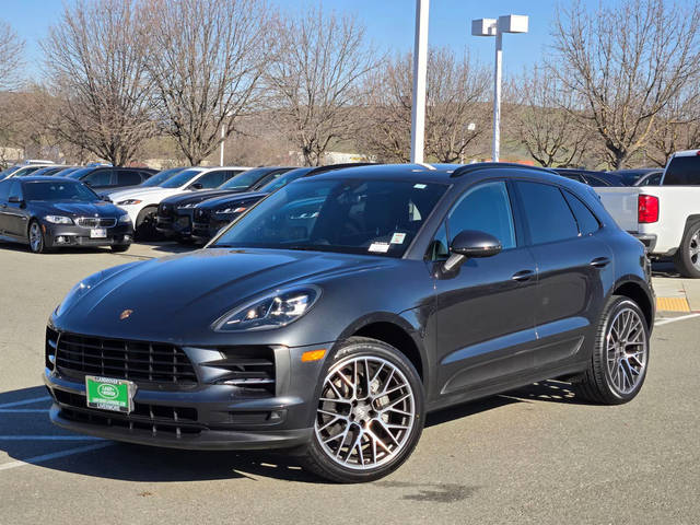 2021 Porsche Macan S AWD photo