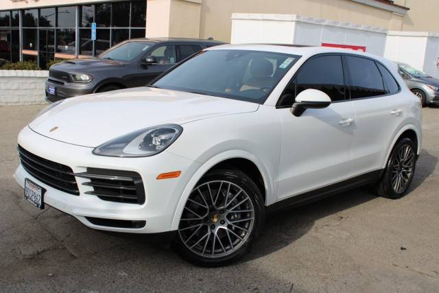 2021 Porsche Cayenne AWD photo