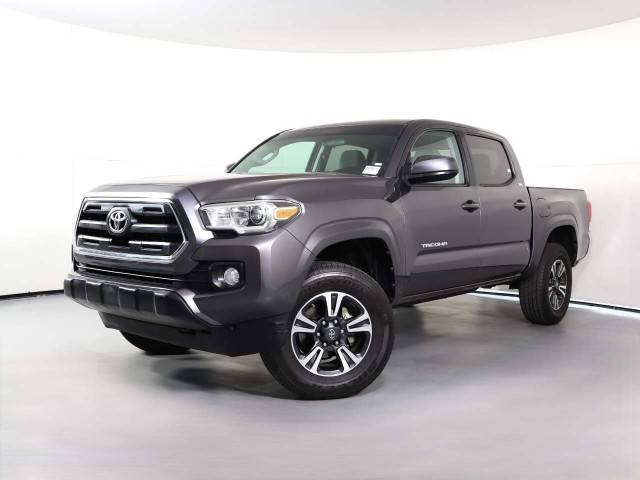 2016 Toyota Tacoma SR5 RWD photo