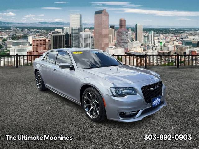 2018 Chrysler 300 300S RWD photo