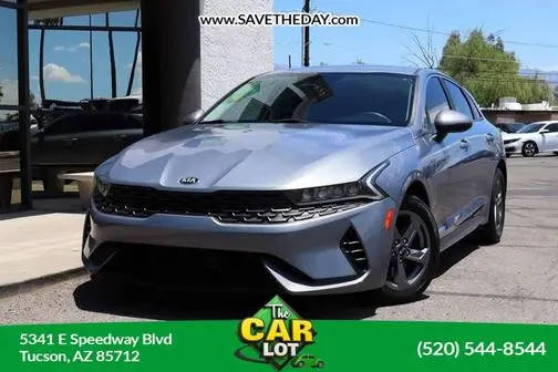 2021 Kia K5 LX FWD photo
