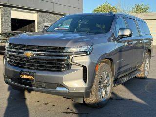 2021 Chevrolet Suburban LT 4WD photo