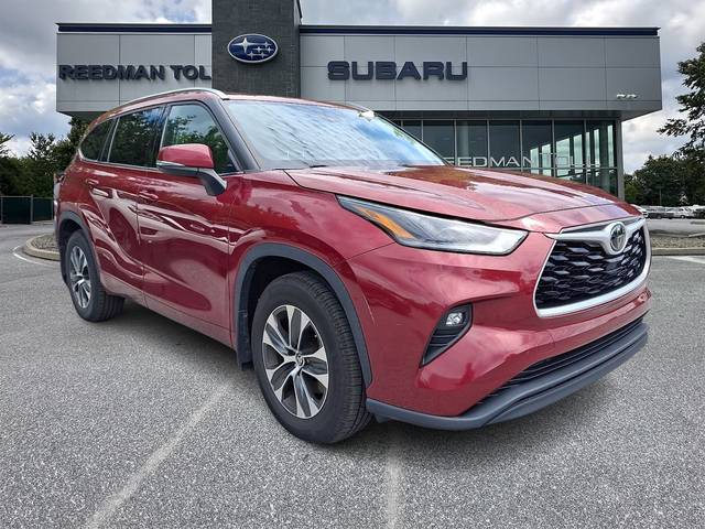 2021 Toyota Highlander XLE AWD photo