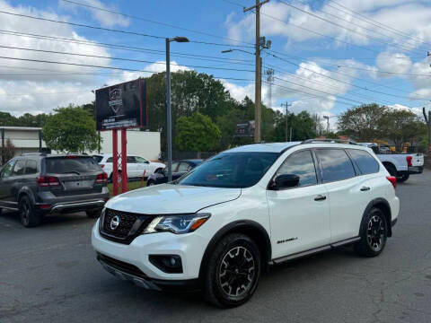 2020 Nissan Pathfinder SV 4WD photo