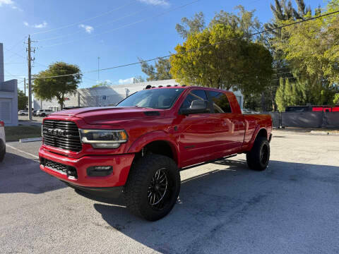 2020 Ram 3500 Laramie 4WD photo