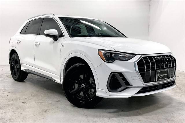 2021 Audi Q3 S line Premium AWD photo